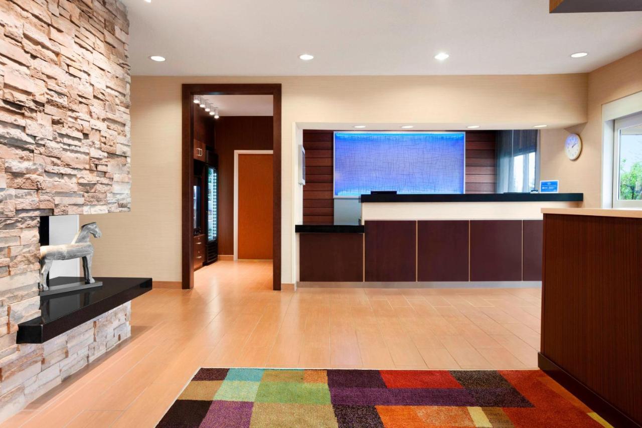 Fairfield Inn & Suites Lansing West Delta Center Township Esterno foto