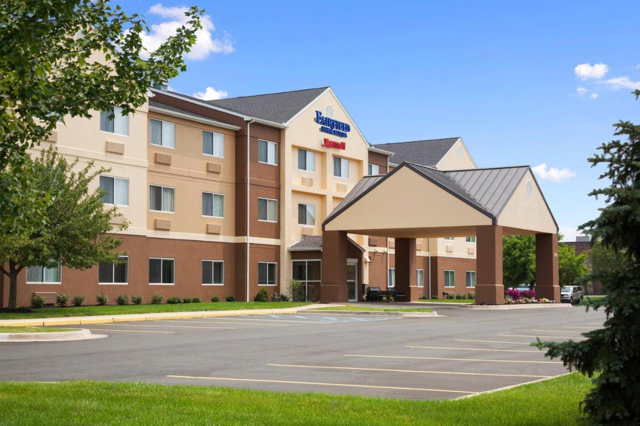 Fairfield Inn & Suites Lansing West Delta Center Township Esterno foto